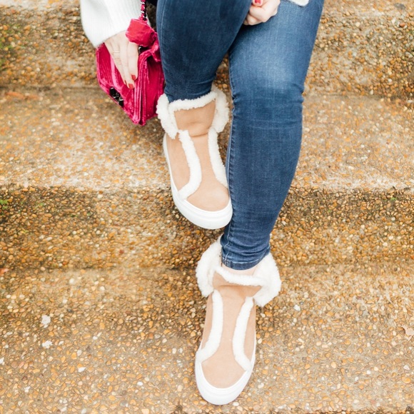 Jack Rogers high top sneaker - Picture 4 of 10